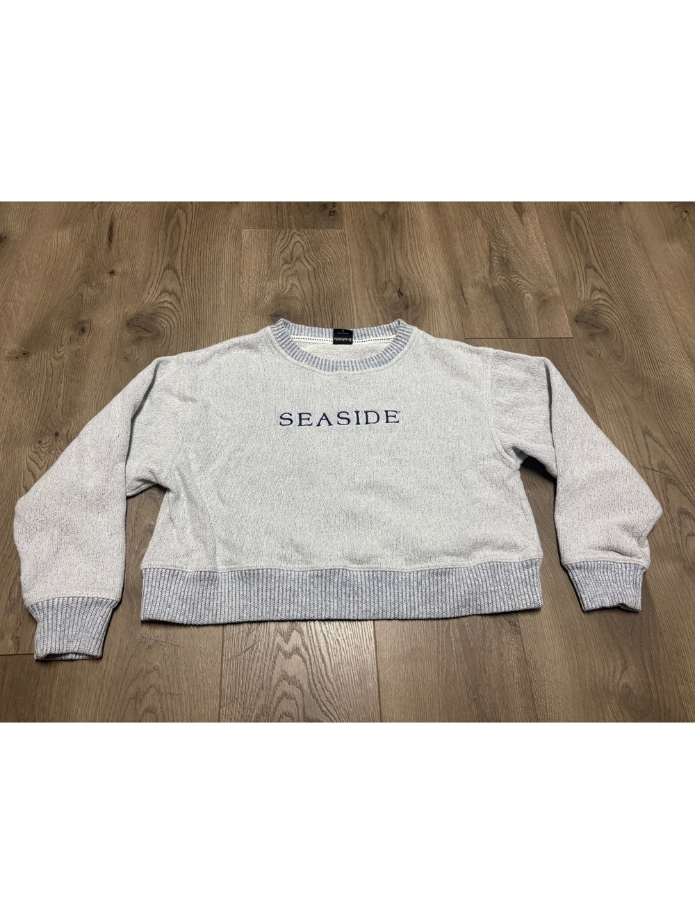 Chicka-d Seaside cropped sweatshirt Size Small